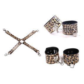 Крестообразный фиксатор рук и ног Braslet 