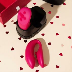 Вибромассажер для пар We-Vibe Chorus Pink с приложением и пультом, Цвет: Розовый 