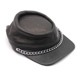 Кожаная фуражка-конфедератка 