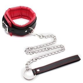 Ошейник с кольцом и поводком из металла 