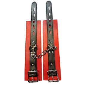 Наручники красные с черным ремешком 